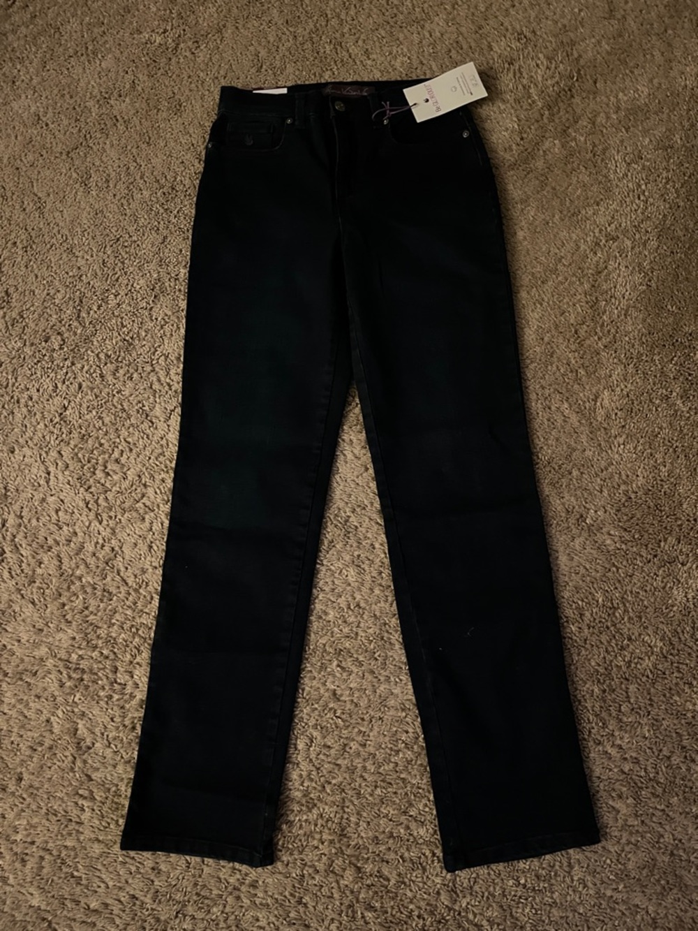 Women’s Straight-Leg Jeans in dark blue.